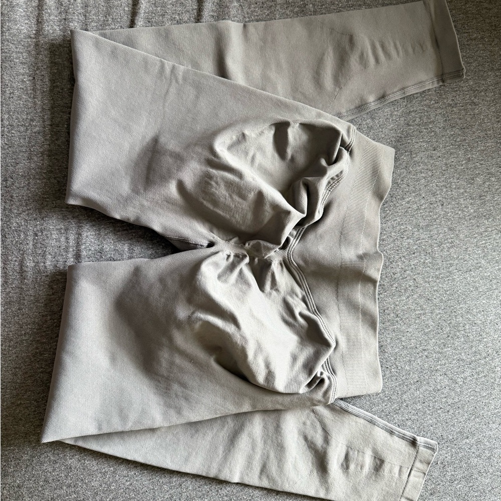 Women’s  Gray legging